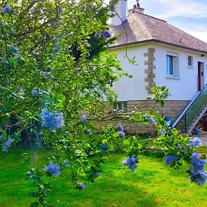Belle Maison De Entre Saint-malo Et Mont-saint-michel. Le Clos Fleuri Hébergement de vacances
